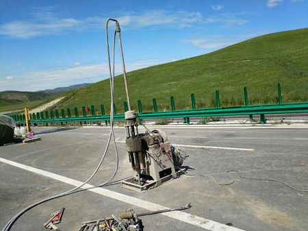 屏边公路地基基础注浆加固